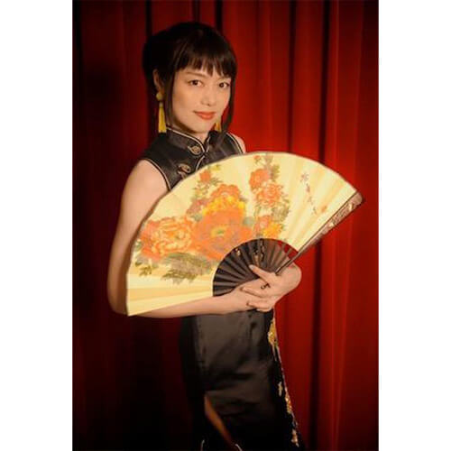 和風パフォーマンス　手品師真優